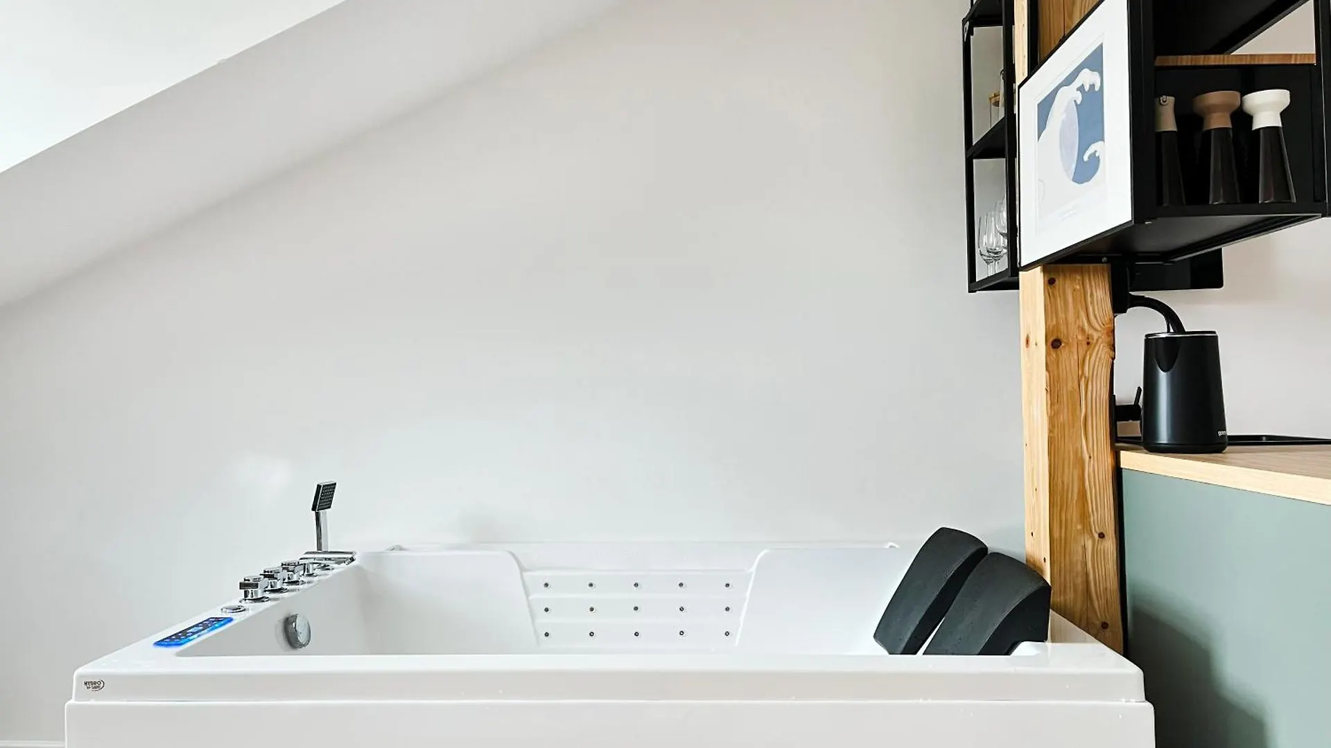 Jacuzzi Premium With Air Conditioning, Main Square Apartment Krakow