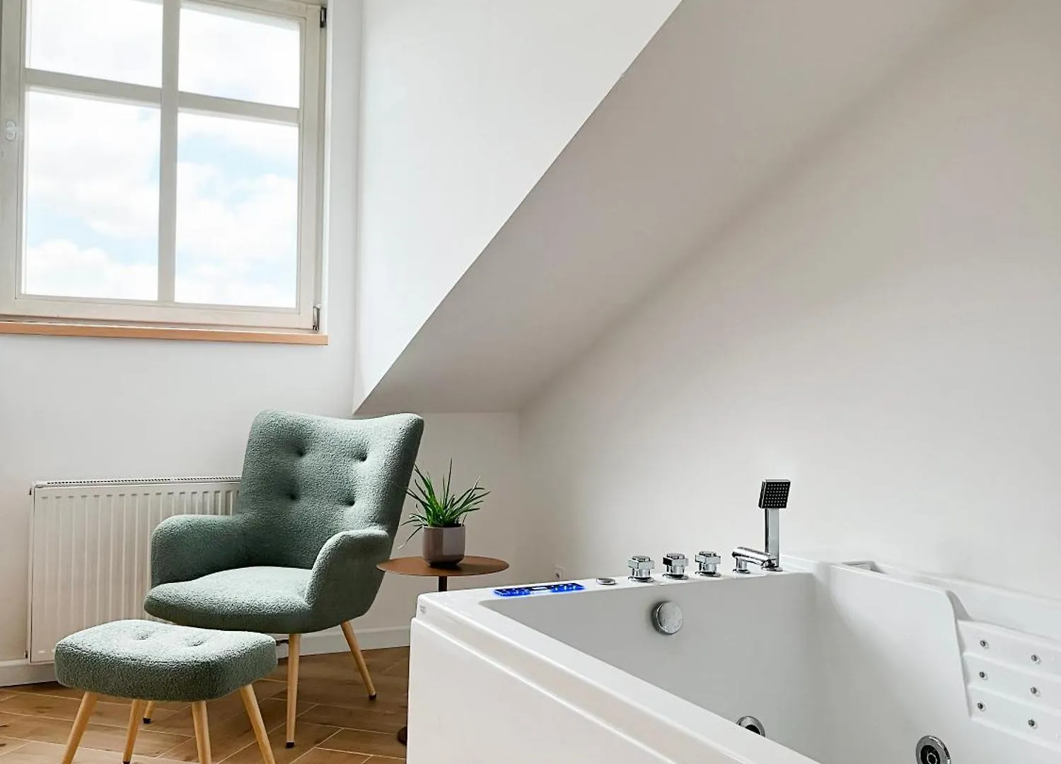 Jacuzzi Premium With Air Conditioning, Main Square Apartment Krakow