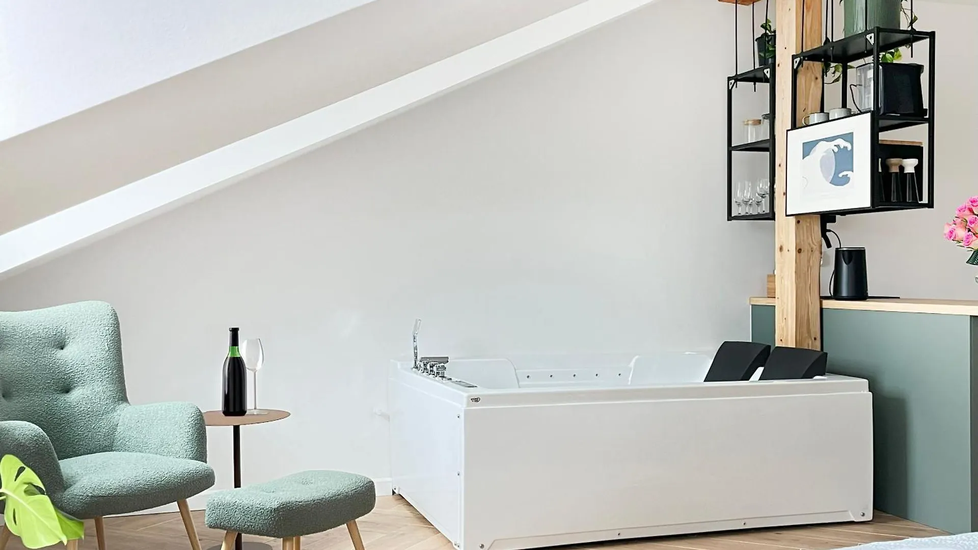Jacuzzi Premium With Air Conditioning, Main Square Apartment Krakow